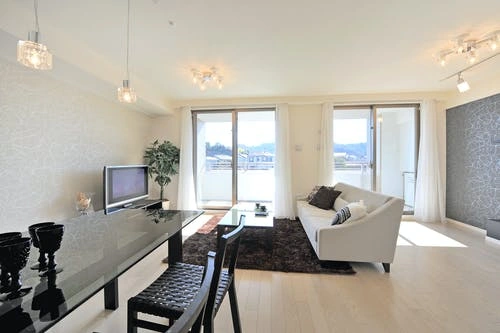 港区 築42年 43平米